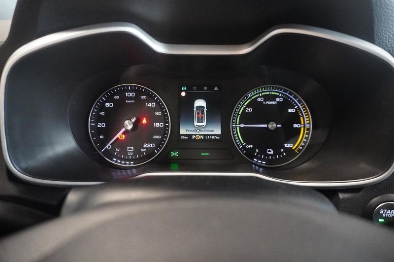 MG ZS EV bild 13