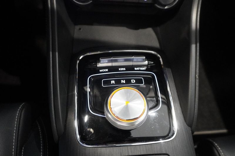 MG ZS EV bild 15