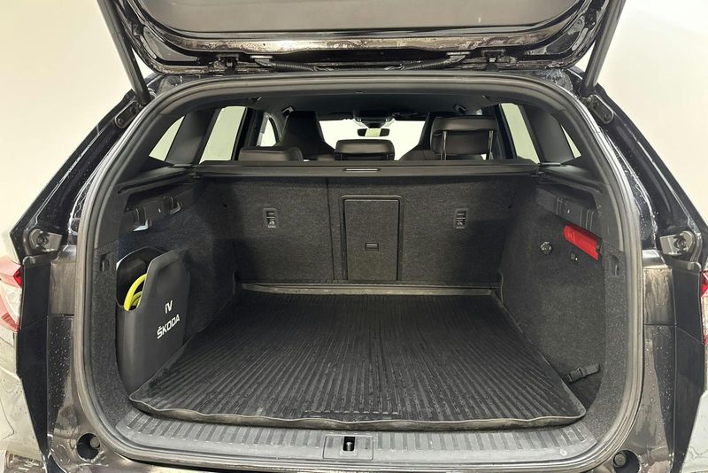 Skoda Enyaq bild 9