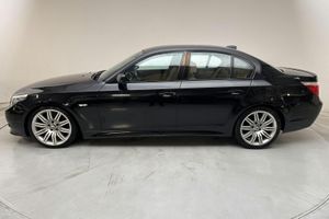 BMW 530 bild 2