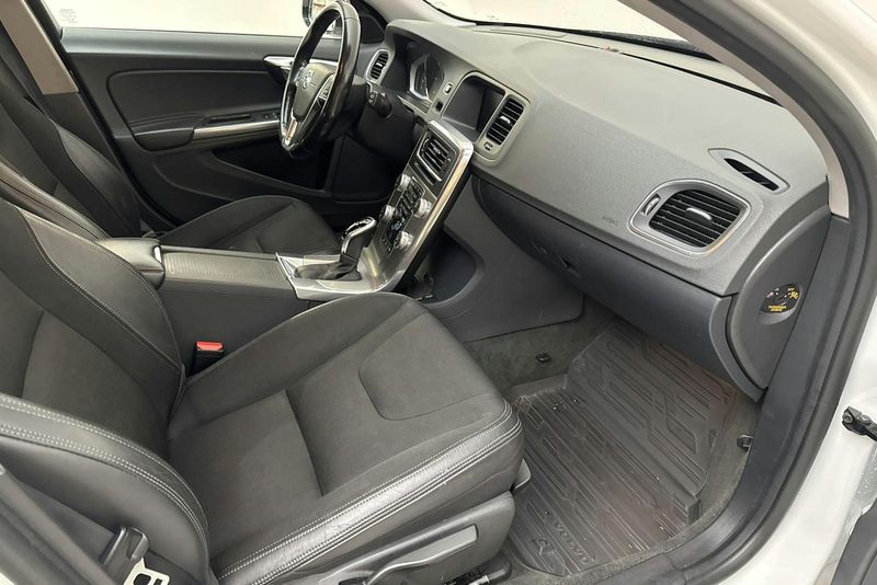 Volvo V60 bild 7