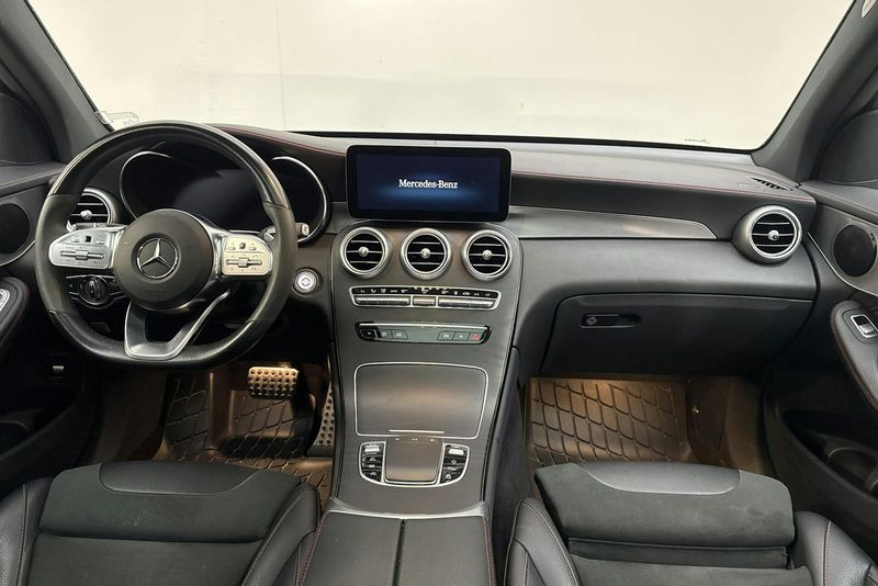 Mercedes GLC220 bild 6