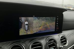 Mercedes E220 bild 12