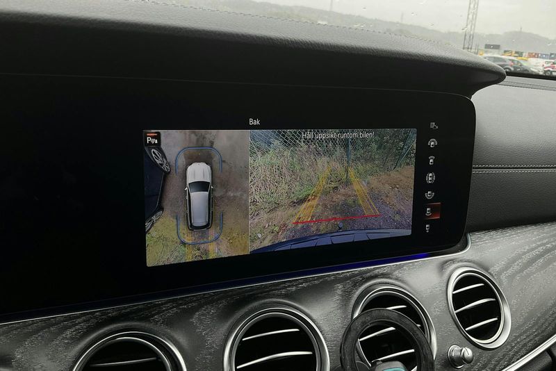 Mercedes E220 bild 12