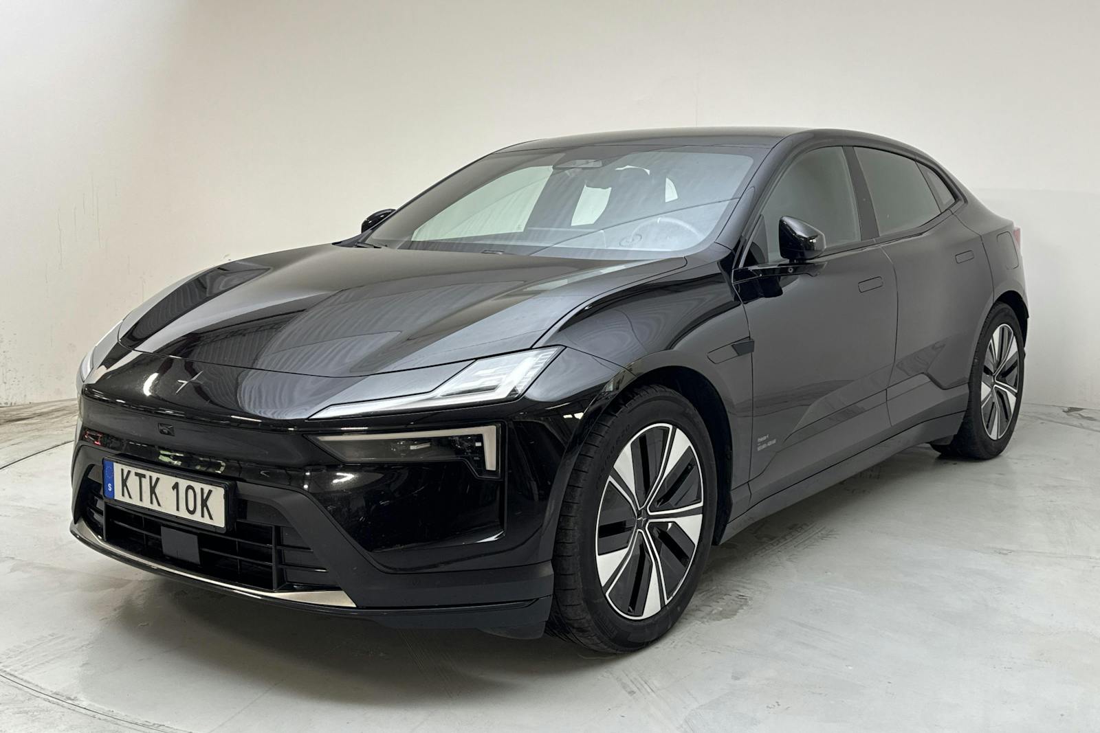 Polestar 4