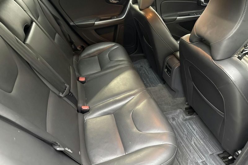 Volvo V60 bild 8