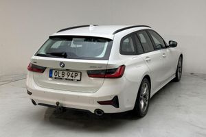 BMW 320 bild 3