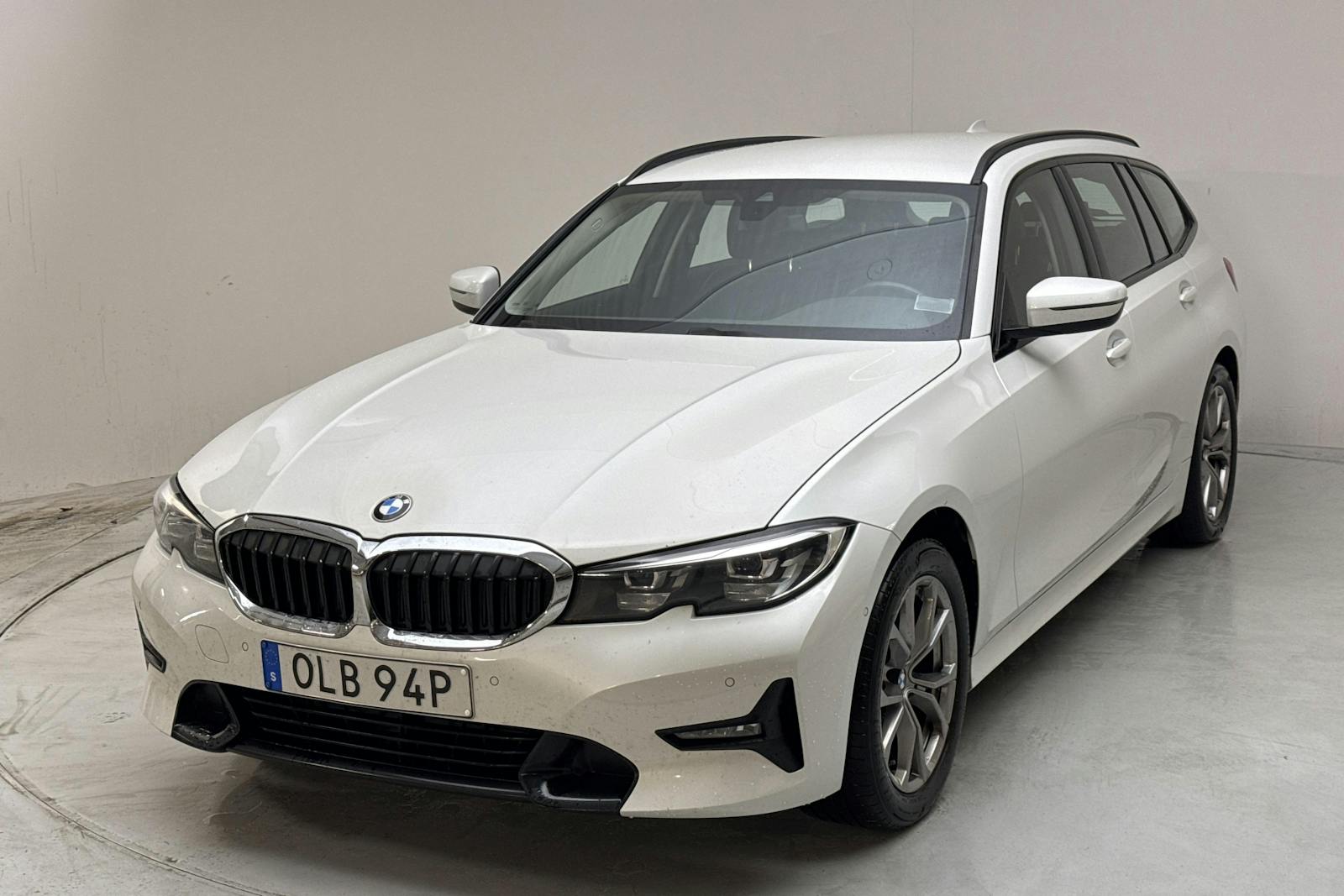 BMW 320