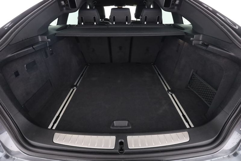 BMW 320 bild 18