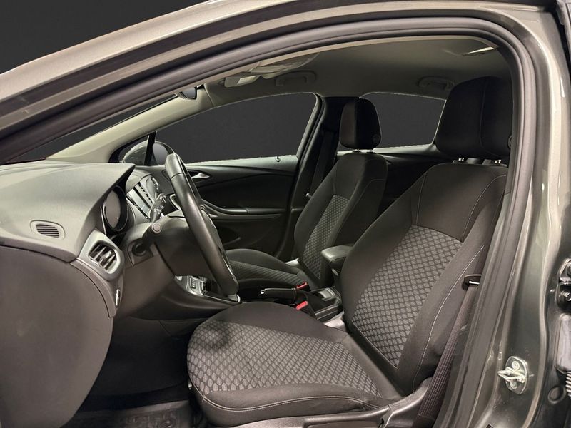 Opel Astra bild 8