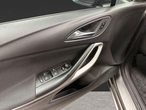 Opel Astra bild 9