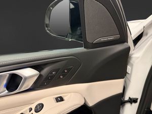 BMW X5 bild 9