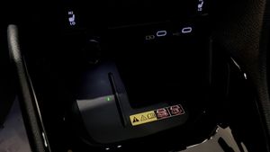 Toyota Yaris bild 17