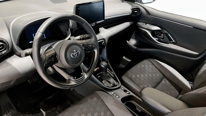 Toyota Yaris bild 7