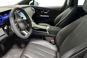 Mercedes EQE350+ bild 13