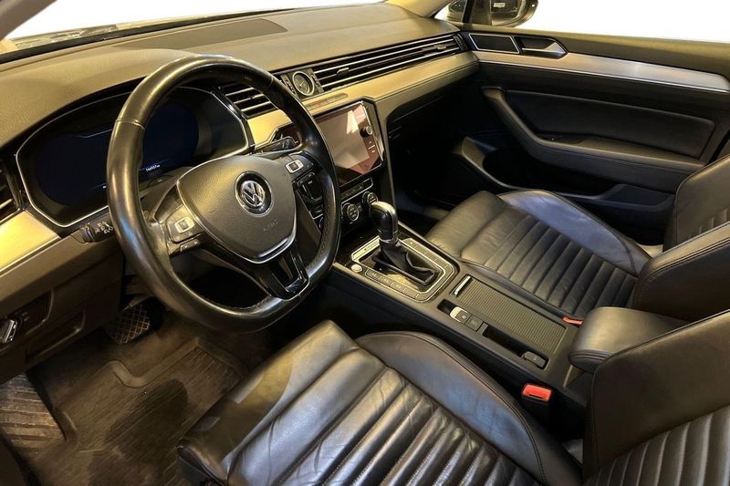 Volkswagen Passat bild 10