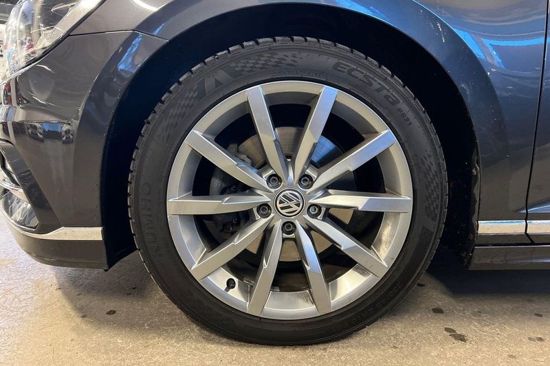Volkswagen Passat bild 26