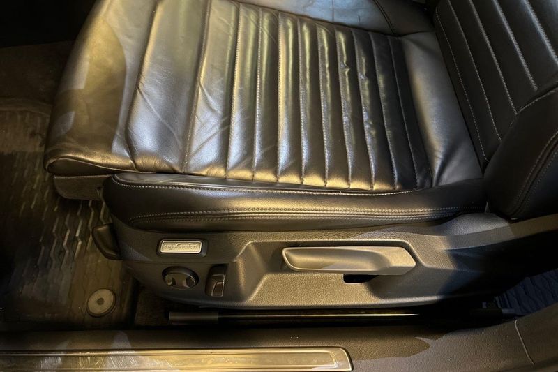 Volkswagen Passat bild 19