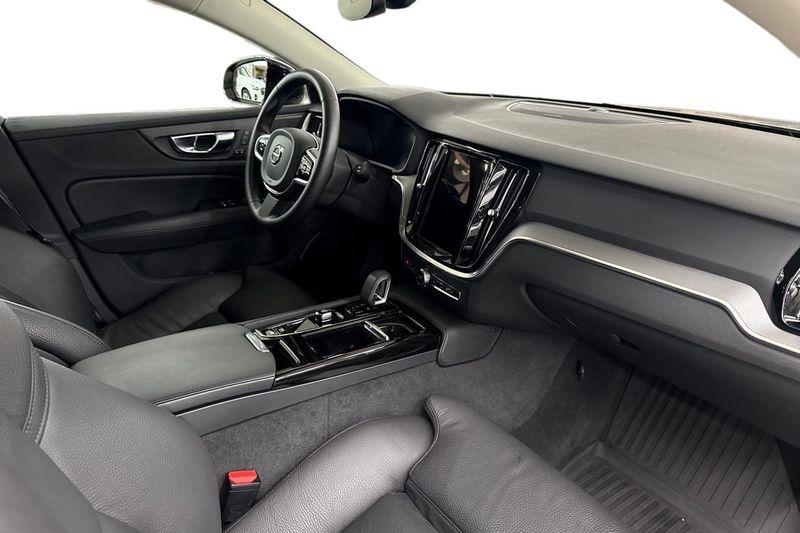 Volvo V60 bild 8