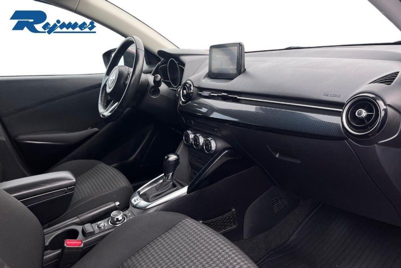 Mazda 2 bild 12