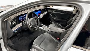 Volkswagen Passat bild 7