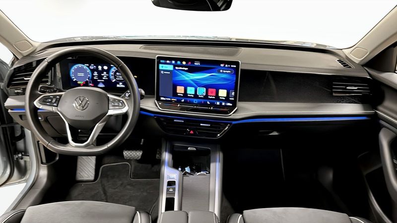 Volkswagen Passat bild 10