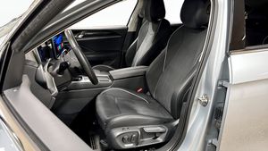 Volkswagen Passat bild 8