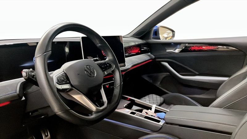 Volkswagen Passat bild 7