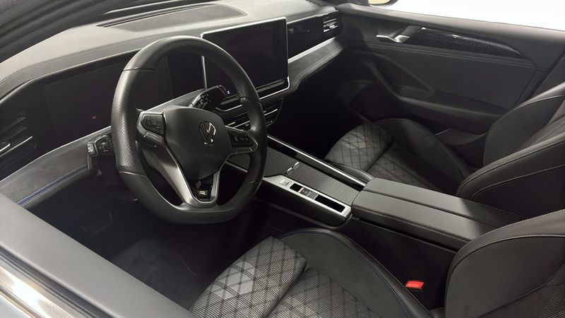 Volkswagen Passat bild 7