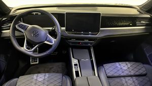 Volkswagen Passat bild 10