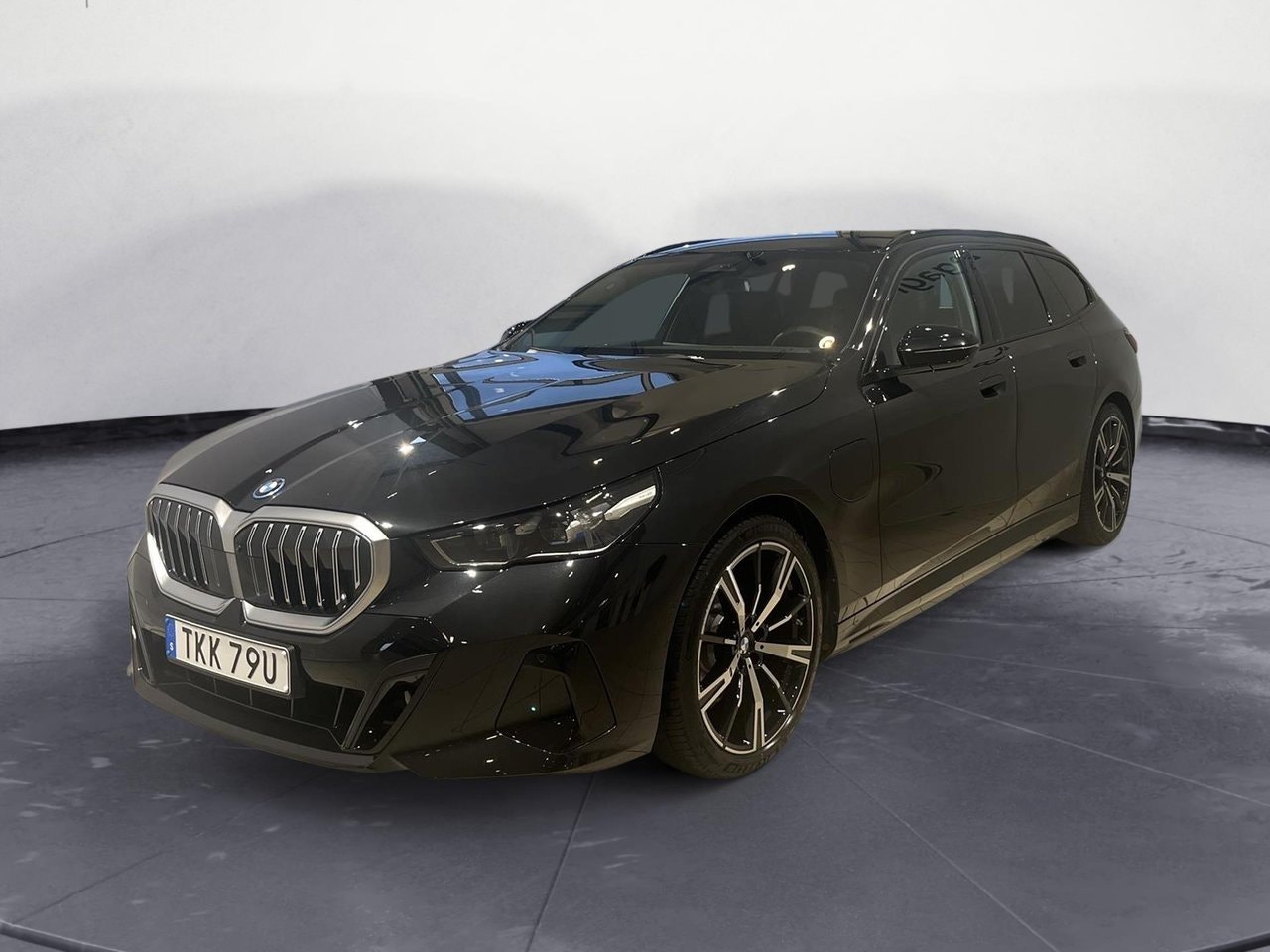 BMW 530