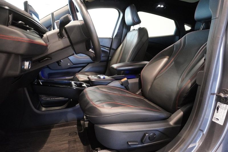 Ford Mustang Mach-E bild 5