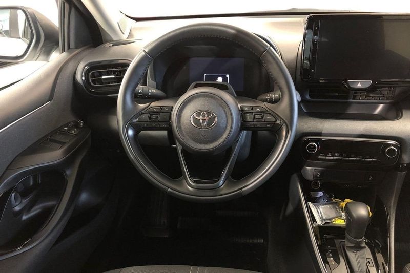 Toyota Yaris bild 11