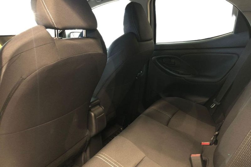 Toyota Yaris bild 13