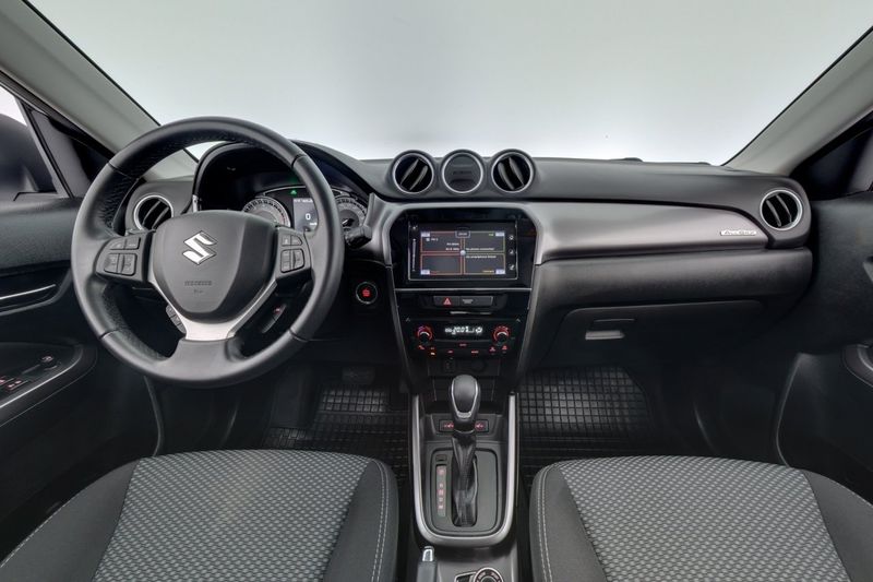 Suzuki Vitara bild 15