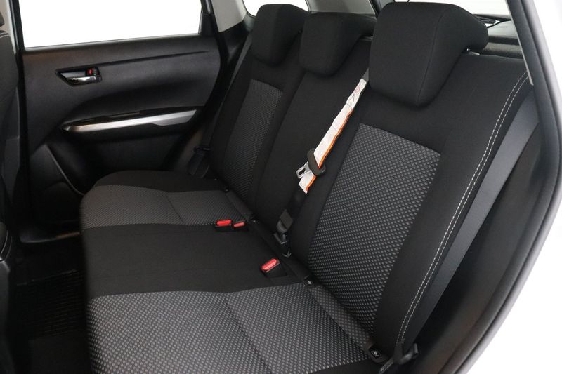 Suzuki Vitara bild 18
