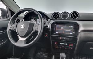 Suzuki Vitara bild 20