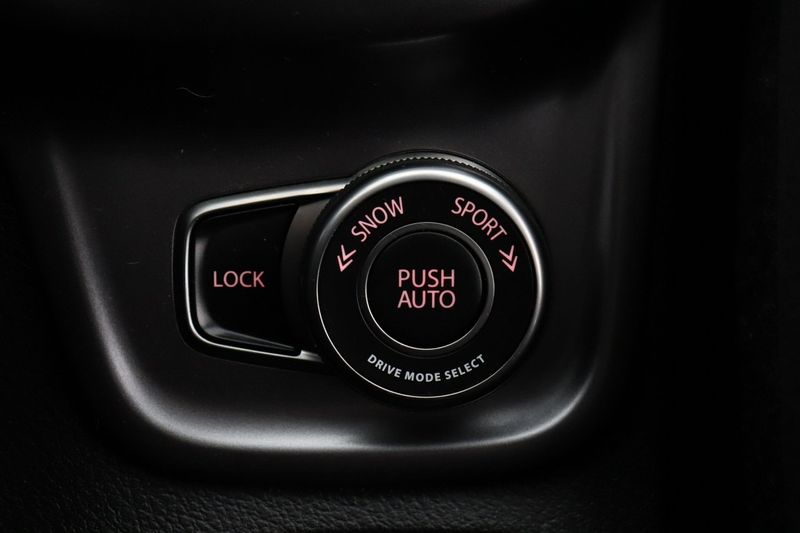 Suzuki Vitara bild 26