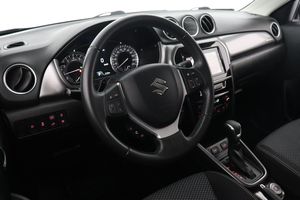 Suzuki Vitara bild 14