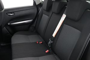 Suzuki Vitara bild 16