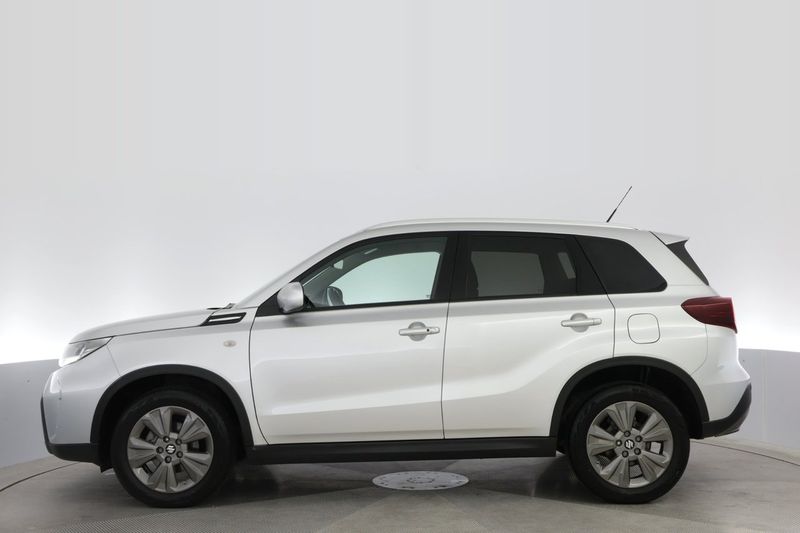 Suzuki Vitara bild 2