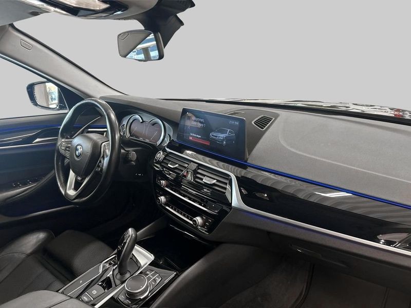 BMW 520 bild 9