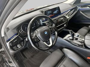BMW 520 bild 13