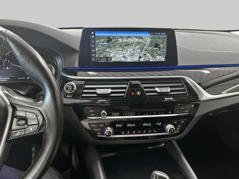 BMW 520 bild 16