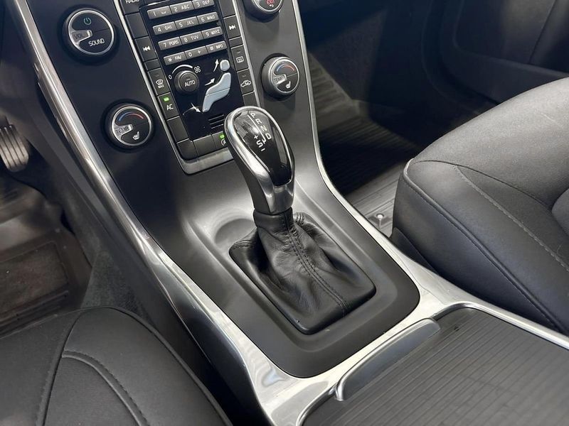 Volvo V70 bild 15