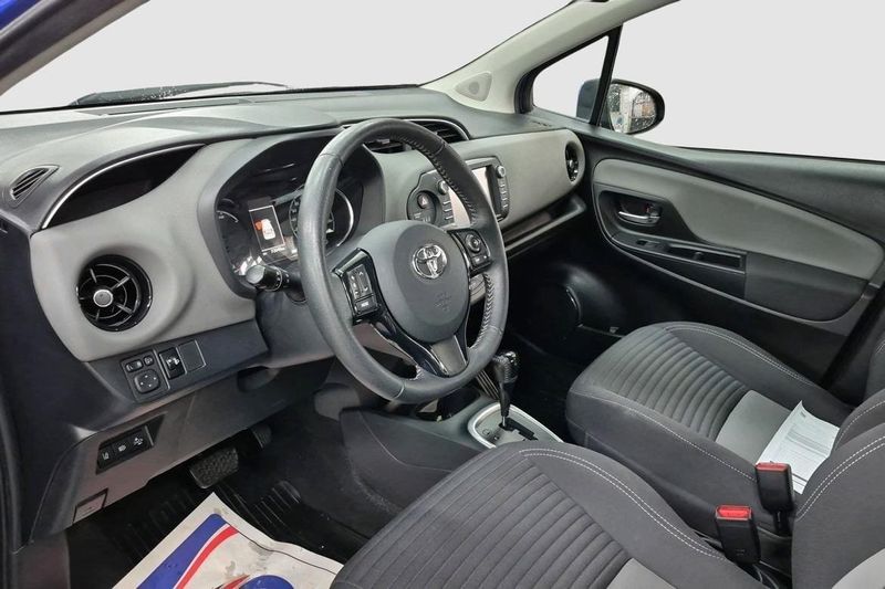 Toyota Yaris bild 7