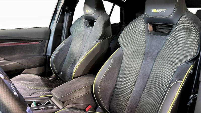 Skoda Enyaq bild 8