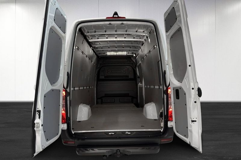 Mercedes e-Sprinter bild 13