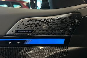 BMW i5 bild 18