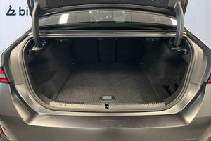 BMW i5 bild 10